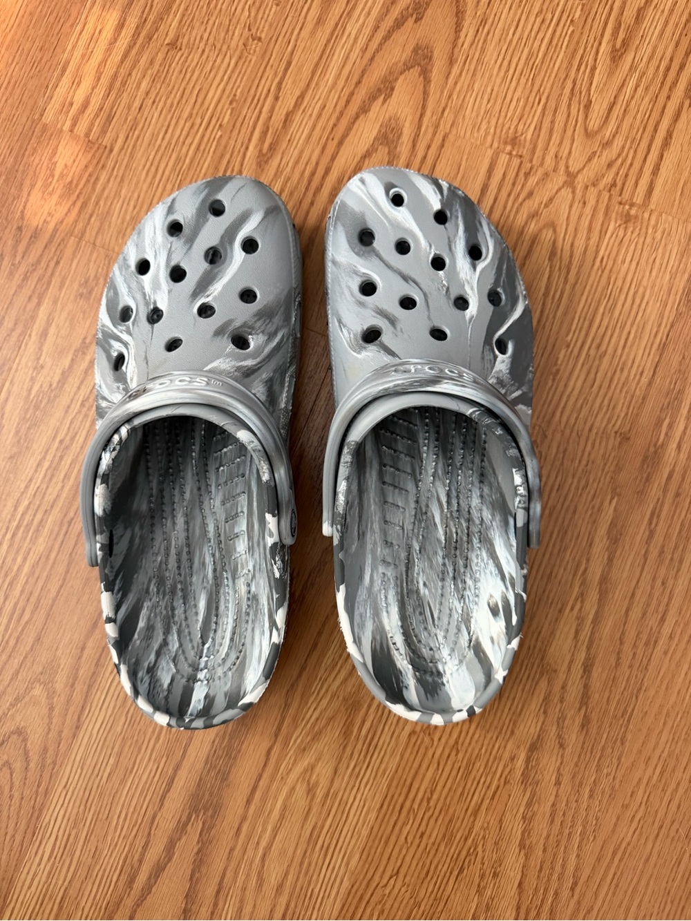 Grey Marble Clog Shoes - Classic Comfort